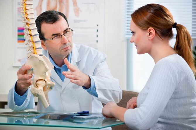 Appeal to a specialist for treating lumbar -skintochondrosis